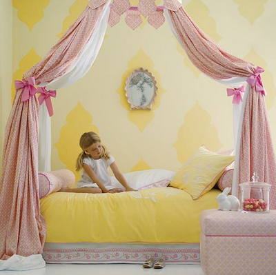 Baby Nursery on Pink And Yellow Baby Girl Nursery Decorating Ideas